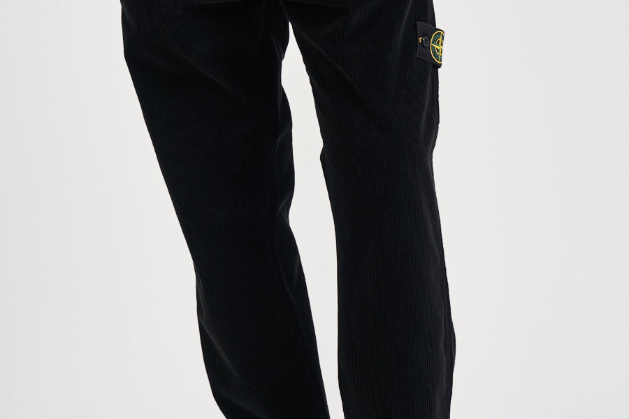 Pantalone uomo in velluto a coste nero 3100059 S0212V0029 STONE ISLAND 