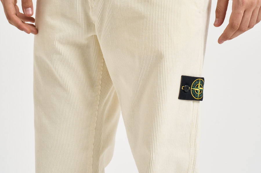 Pantalone uomo in velluto a coste panna 3100059 S0212V0093 STONE ISLAND 