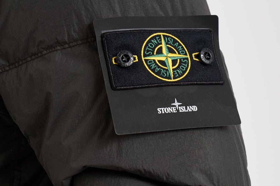 Piumino uomo trapuntato grigio antracite 4100037 S0A23V0062 STONE ISLAND 