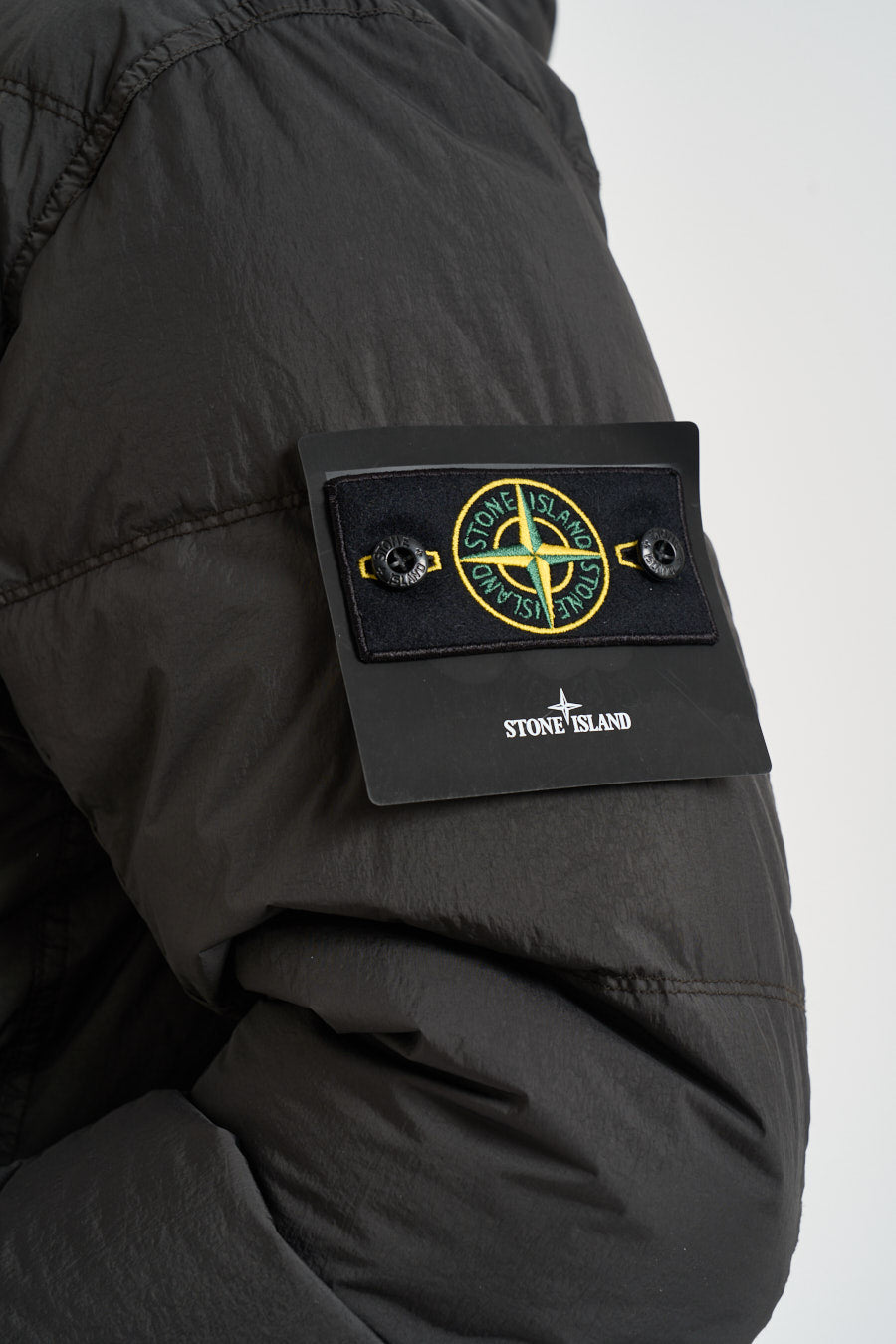 Piumino uomo trapuntato grigio antracite 4100037 S0A23V0062 STONE ISLAND 