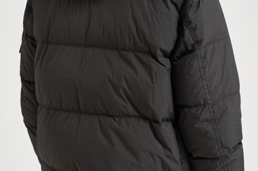 Piumino uomo trapuntato grigio antracite 4100037 S0A23V0062 STONE ISLAND 