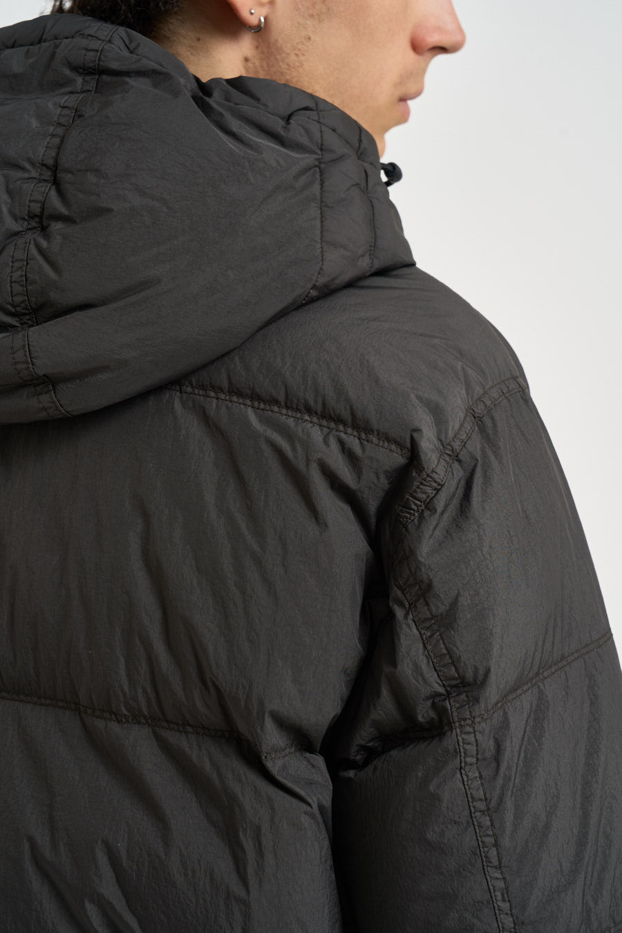 Piumino uomo trapuntato grigio antracite 4100037 S0A23V0062 STONE ISLAND 