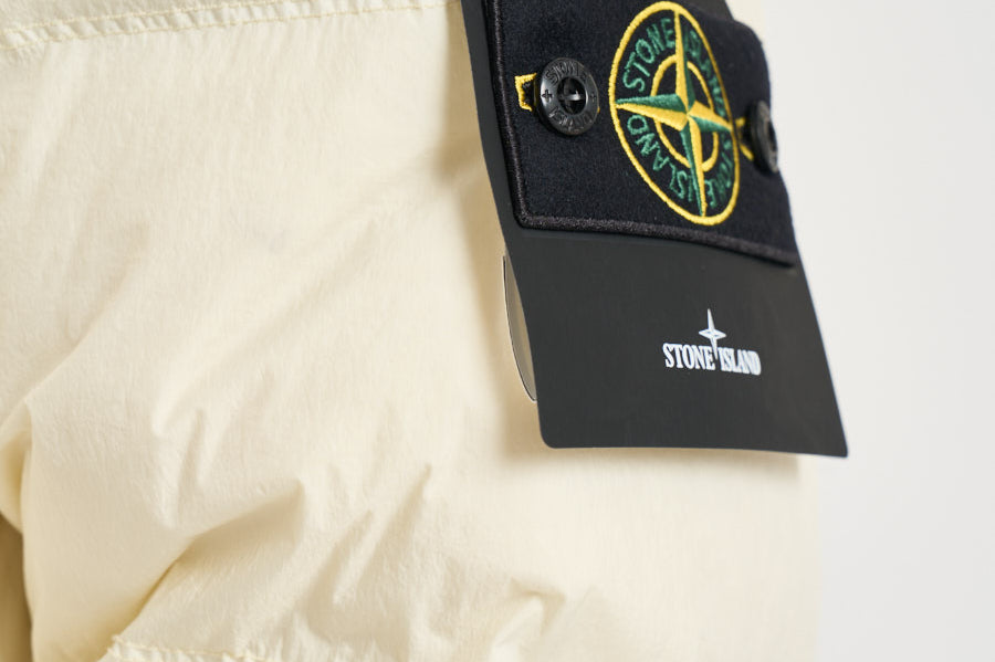 Piumino uomo antigoccia panna 4100109 S0A23V0093 STONE ISLAND 