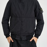Piumino uomo con cappuccio nero 4100110 S0A23V0029 STONE ISLAND 