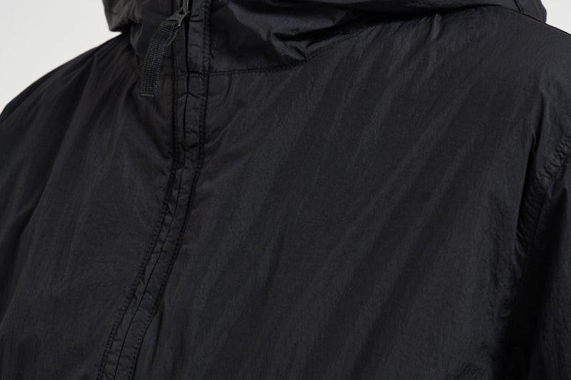 Piumino uomo con cappuccio nero 4100110 S0A23V0029 STONE ISLAND 