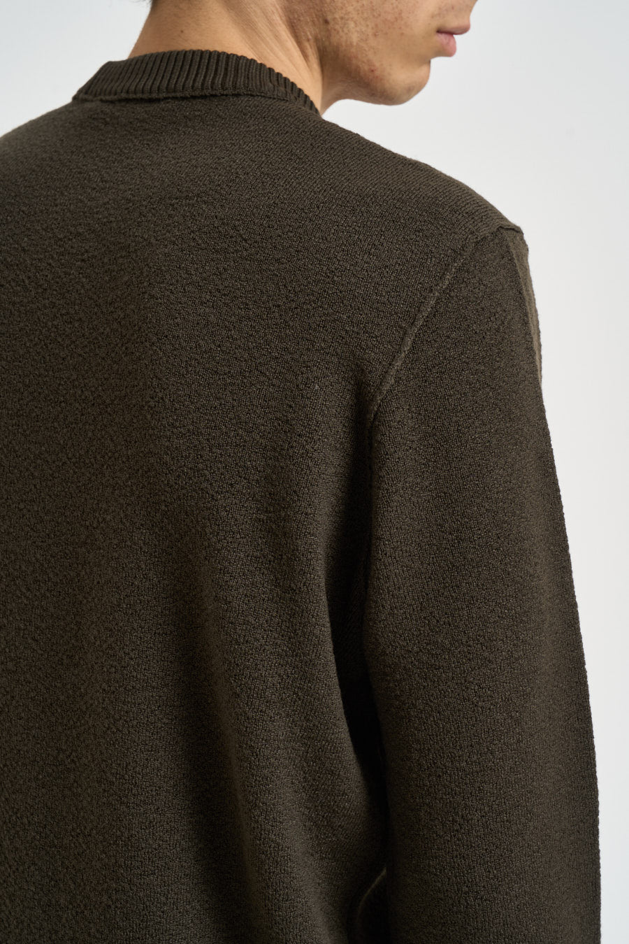 Maglia uomo girocollo in lana verde 5100011 S01C4V0078 STONE ISLAND 