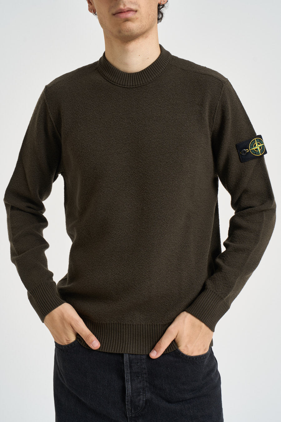 Maglia uomo girocollo in lana verde 5100011 S01C4V0078 STONE ISLAND 