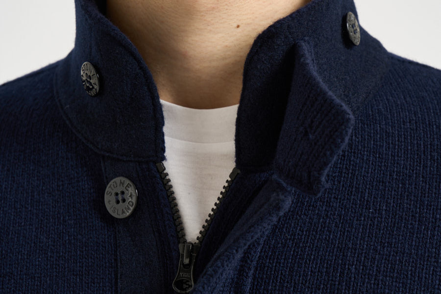 Cardigan uomo con bottoni blu 5100047 S00A3V0020 STONE ISLAND 