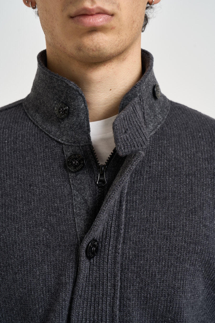 Cardigan uomo con bottoni grigio 5100047 S00A3V0M62 STONE ISLAND 