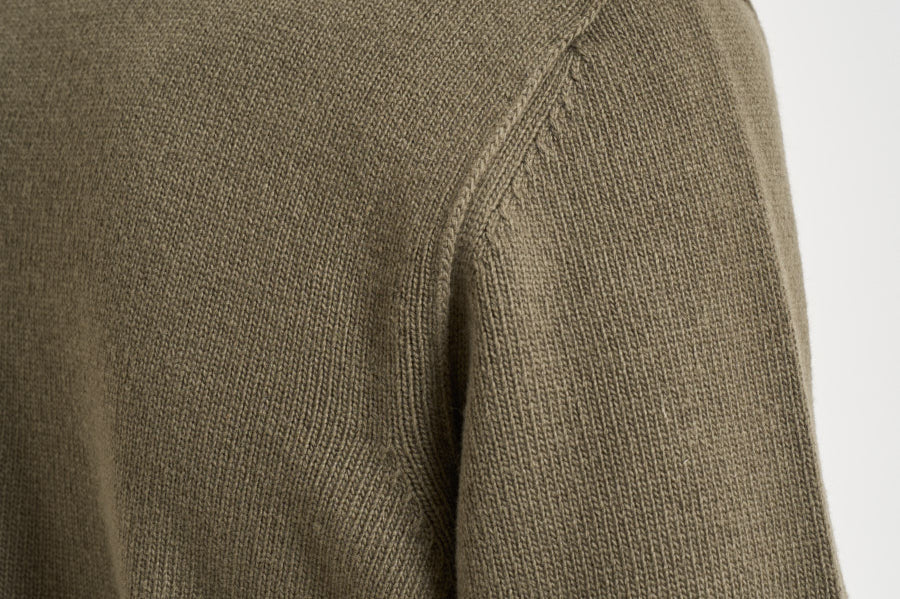 Maglia uomo girocollo verde oliva 5100072 S00A3V005G STONE ISLAND 