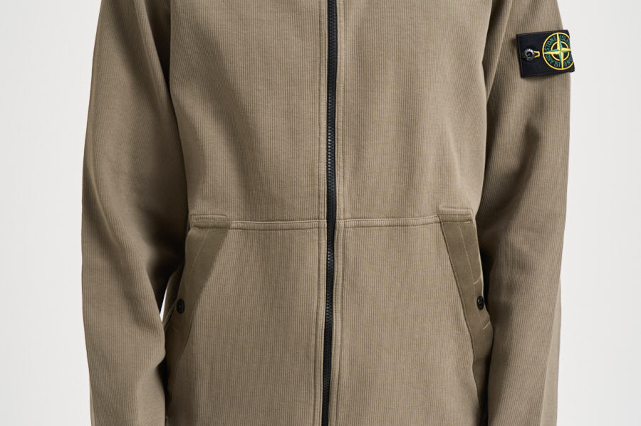Felpa uomo con zip e cappuccio verde 6100020 S0472V005G STONE ISLAND 