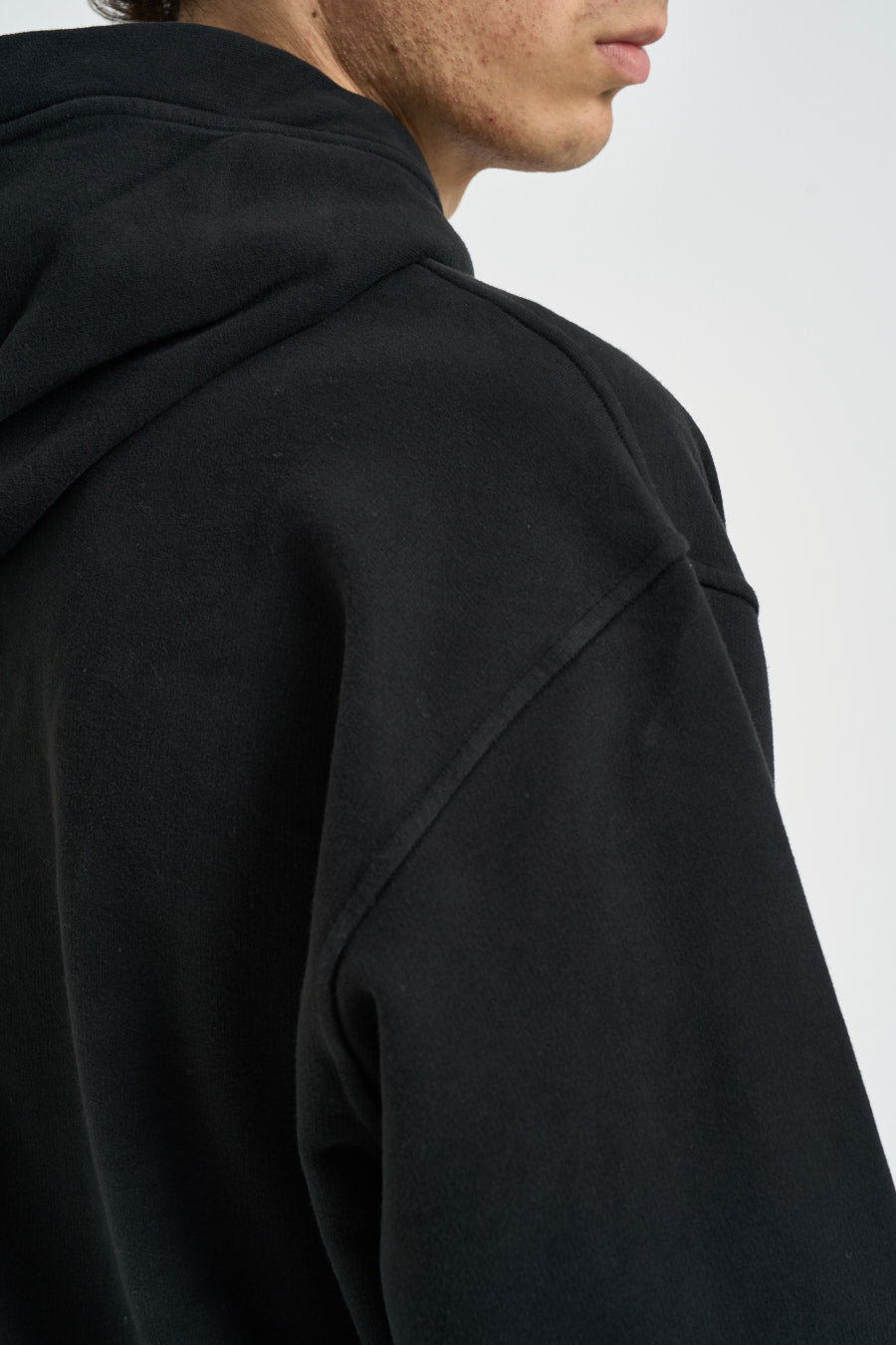 Felpa uomo con cappuccio nera 6100023 S0A20V0029 STONE ISLAND 