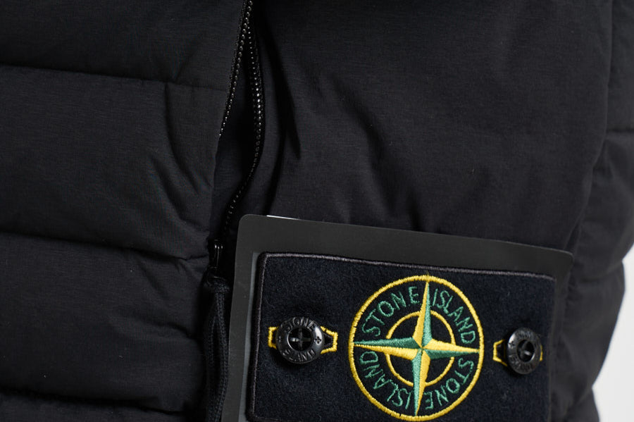 Piumino uomo smanicato nero G100011 S0183V0029 STONE ISLAND 
