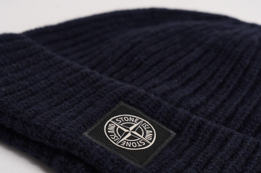 Cappellino uomo in lana blu N100012 S00B4V0020 STONE ISLAND 