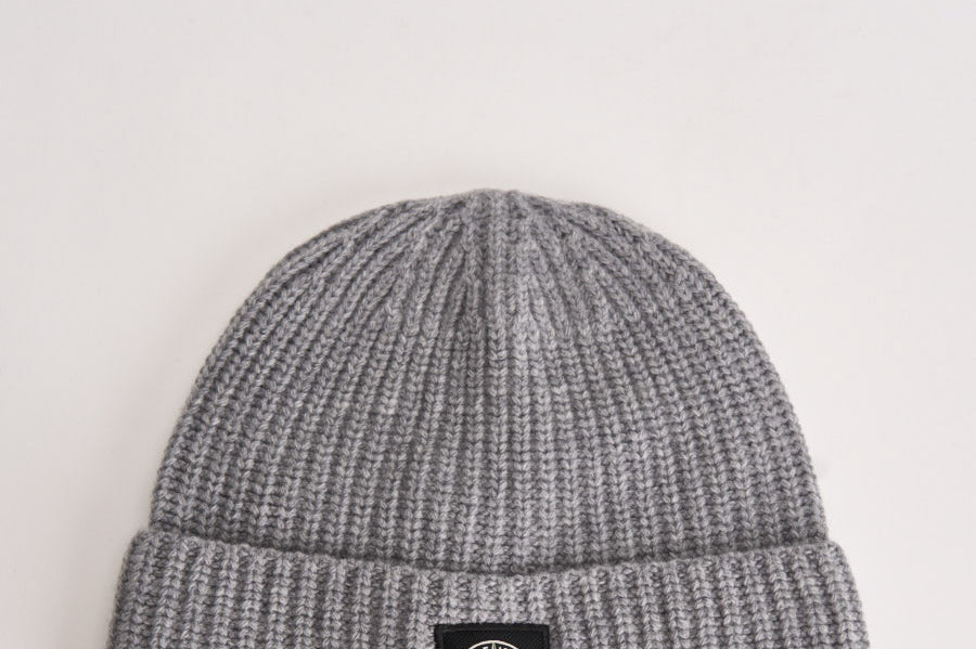 Cappellino uomo in lana grigio N100012 S00B4V0M60 STONE ISLAND 