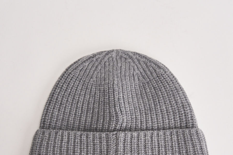 Cappellino uomo in lana grigio N100012 S00B4V0M60 STONE ISLAND 