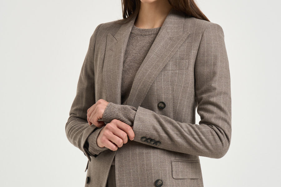 Tailleur donna Parigi gessato tortora 930005 T1296 TAGLIATORE 