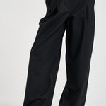 Pantaloni donna chiusura asimmetrica neri ESTER W0206T0002 THE LATEST 