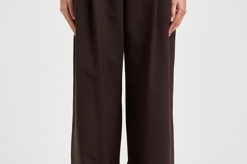 Pantaloni donna chiusura asimmetrica cioccolato ESTER W0206T0215 THE LATEST 