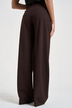 Pantaloni donna chiusura asimmetrica cioccolato ESTER W0206T0215 THE LATEST 