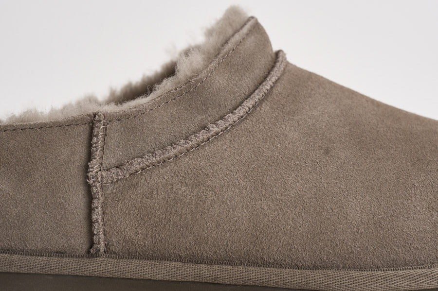 Stivale basso donna Classic Micro grigio chiaro 1173891 DRIED OREGANO UGG 