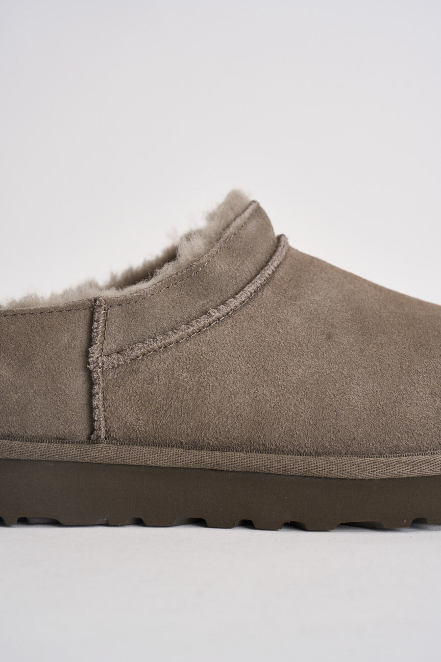 Stivale basso donna Classic Micro grigio chiaro 1173891 DRIED OREGANO UGG 