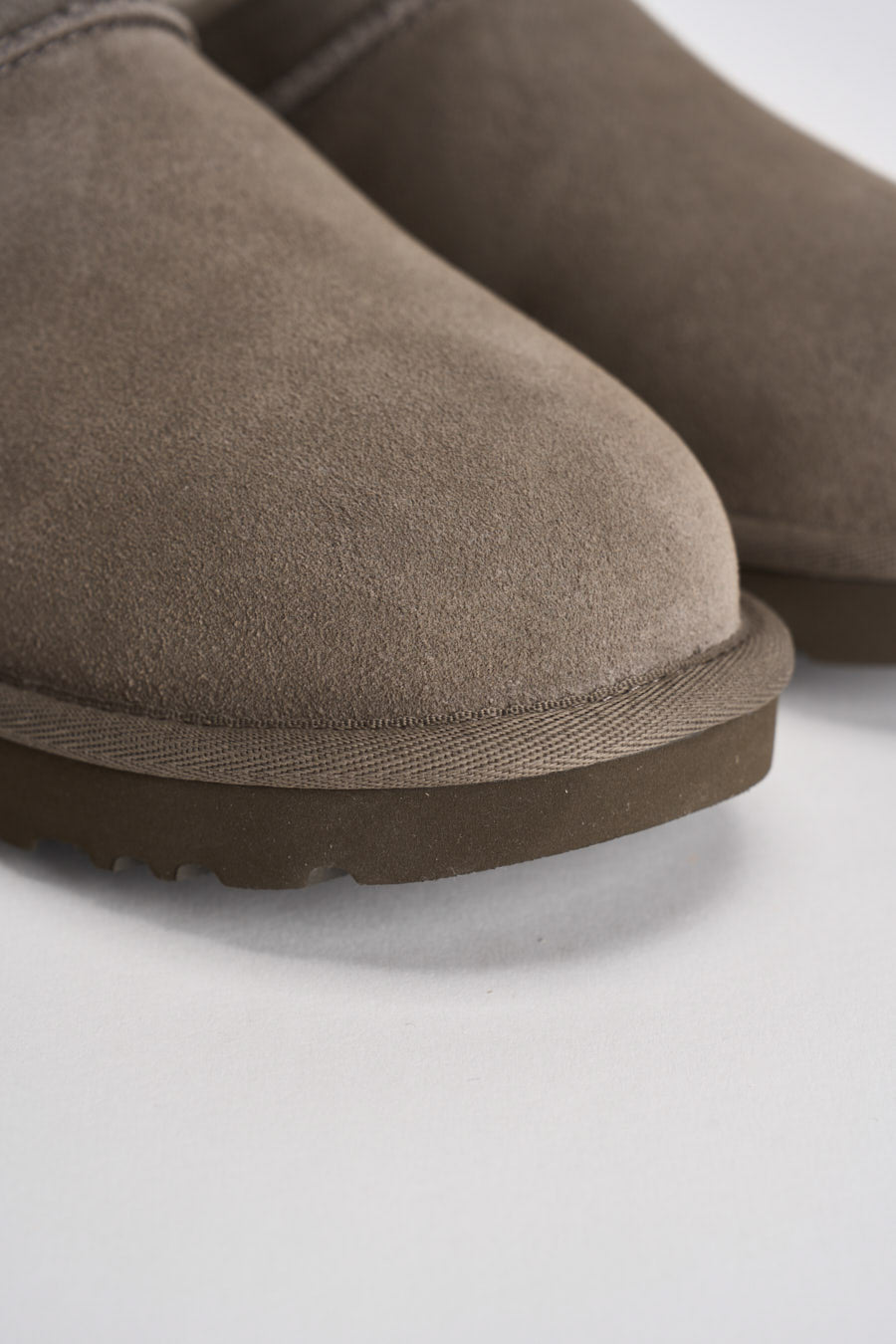 Stivale basso donna Classic Micro grigio chiaro 1173891 DRIED OREGANO UGG 
