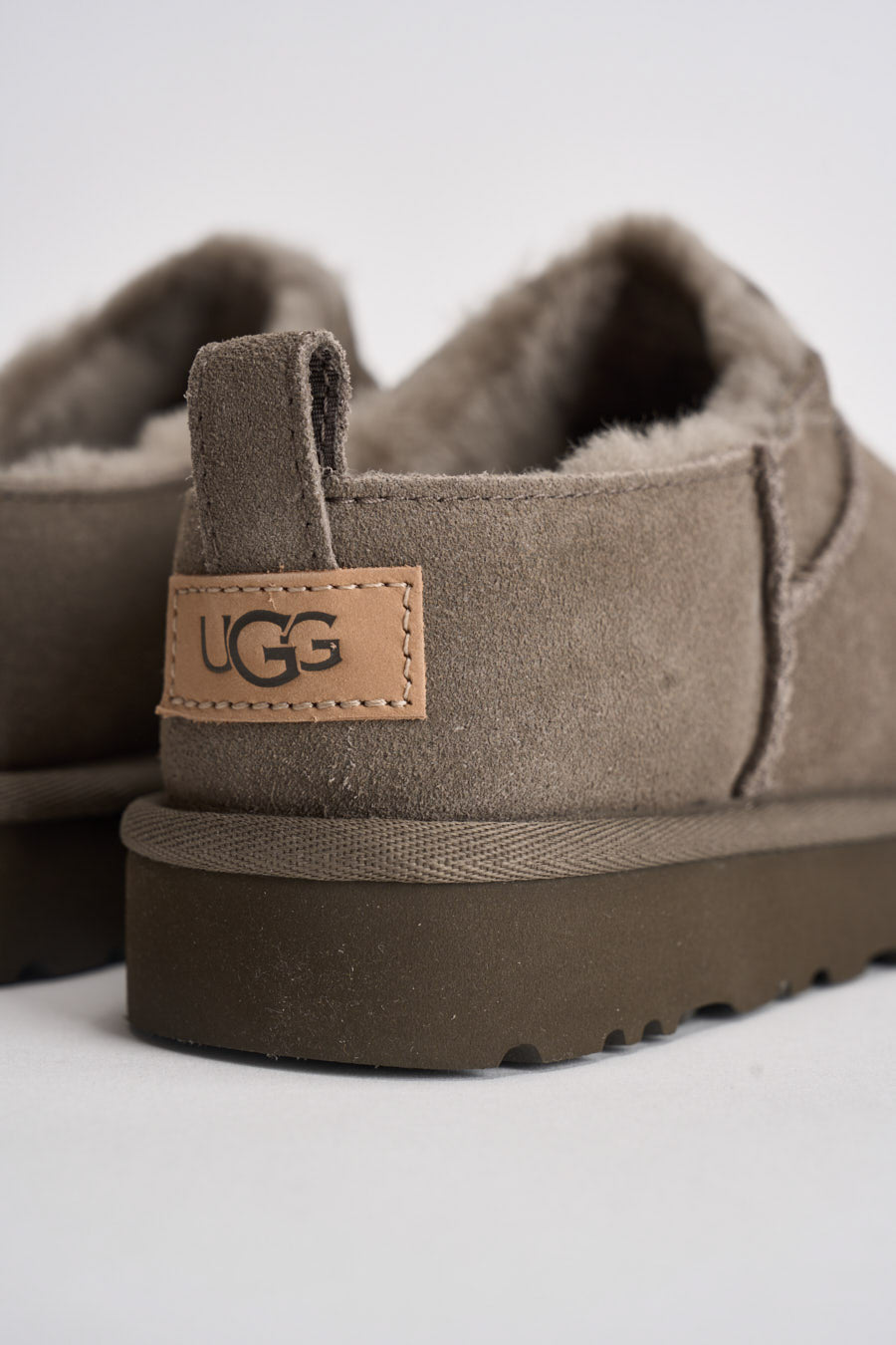 Stivale basso donna Classic Micro grigio chiaro 1173891 DRIED OREGANO UGG 