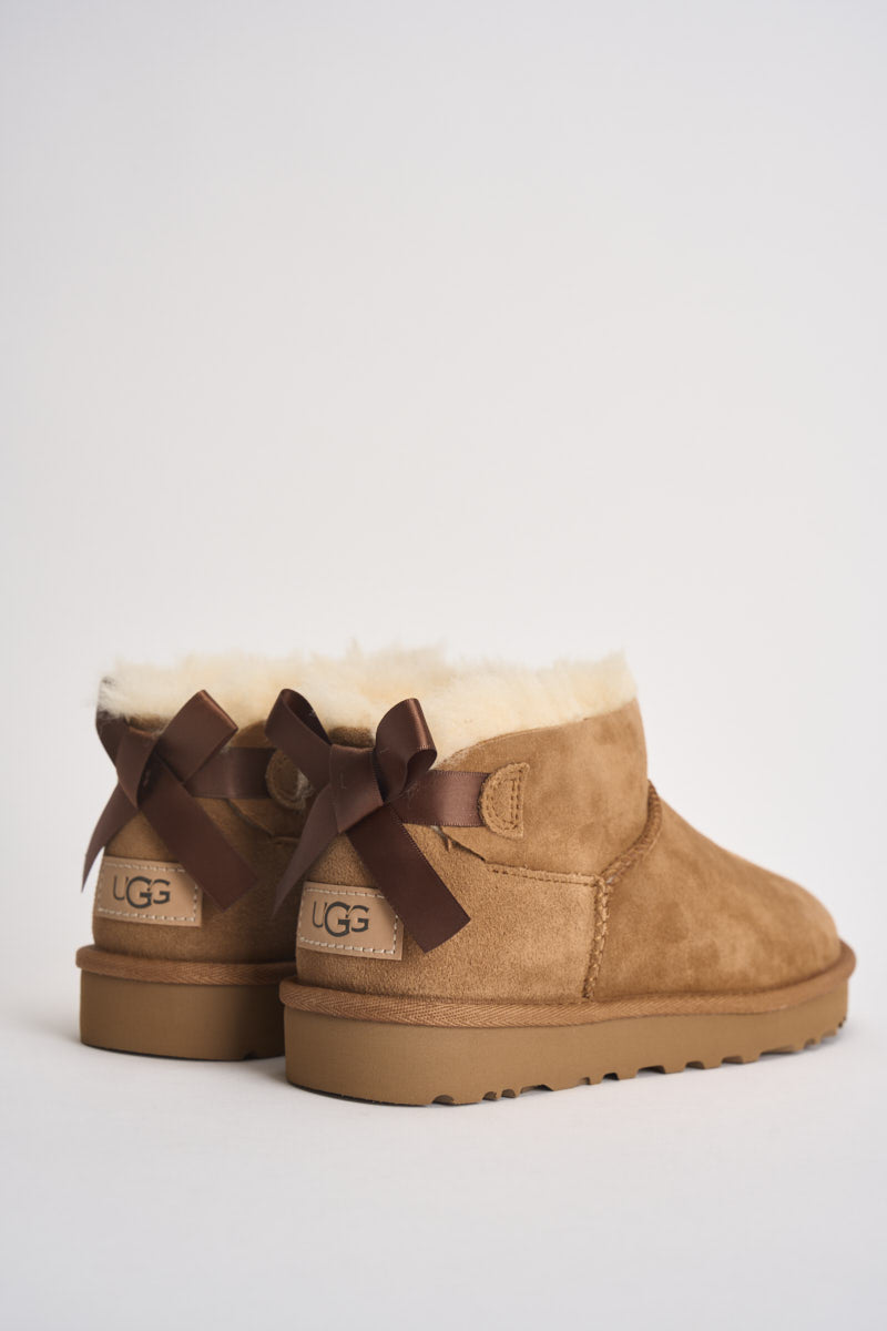 Stivaletti donna Ultra Mini Bailey Bow cammello 1185491 CHESTNUT UGG 