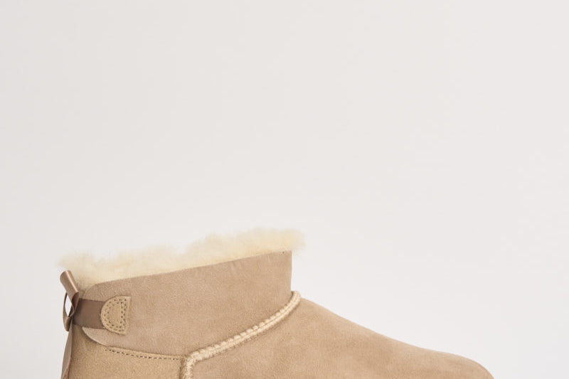 Stivaletti donna Ultra Mini Bailey Bow sabbia 1185491 SAND UGG 