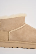 Stivaletti donna Ultra Mini Bailey Bow sabbia 1185491 SAND UGG 