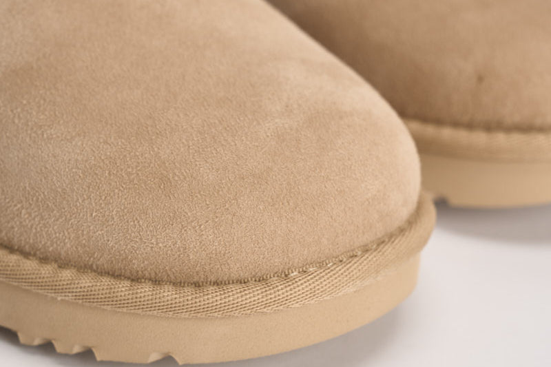 Stivaletti donna Ultra Mini Bailey Bow sabbia 1185491 SAND UGG 