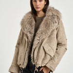 Giacca donna corta con collo in ecopelliccia avorio 4140 SUEDESTONE VALENTINI 