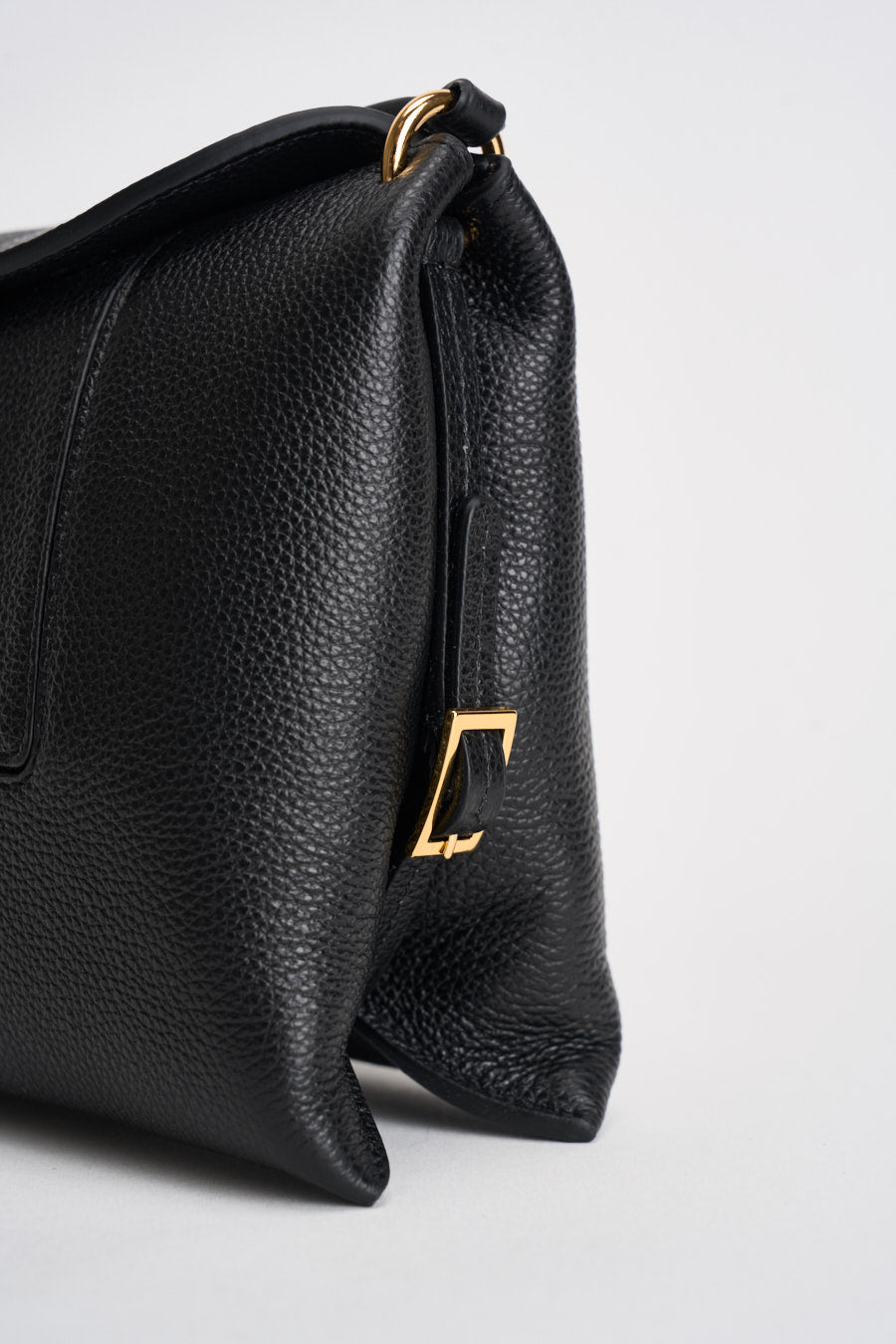 Borsa donna "Penelope" Slouch nera 000148 BLACKCRUST WANDLER 