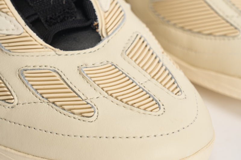 Sneakers uomo Predator Precision panna e nere HP4657  Y-3 