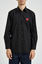 Camicia uomo con cuore nera AXB0020 BLACK COMME DES GARCON PLAY 