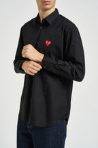 Camicia uomo con cuore nera AXB0020 BLACK COMME DES GARCON PLAY 