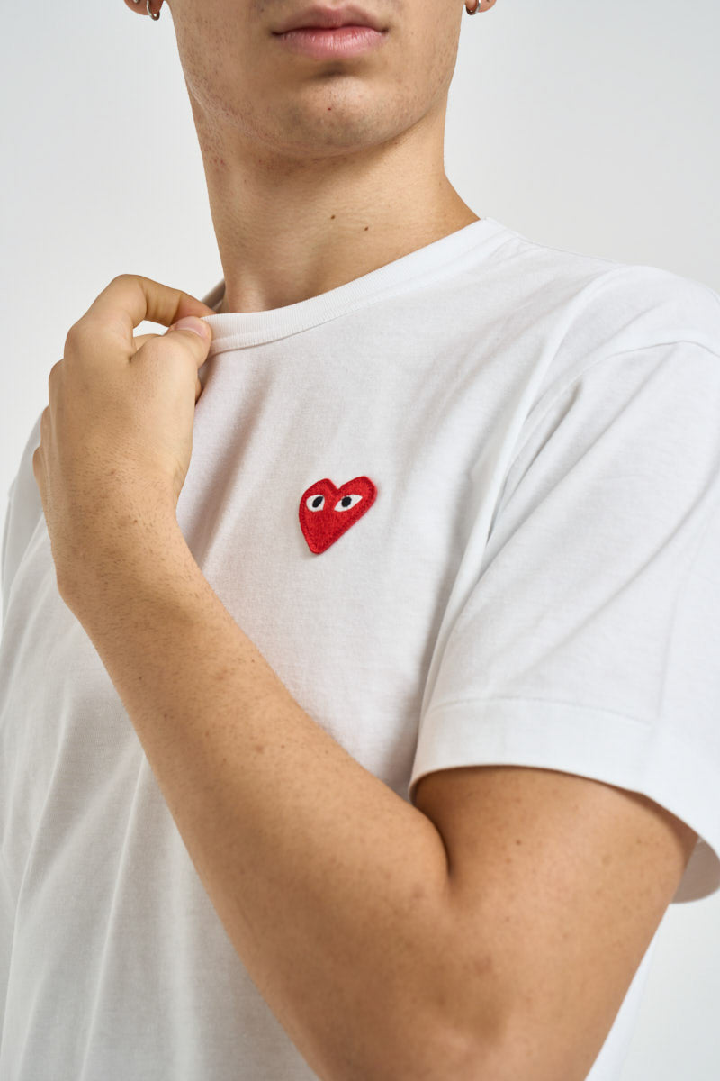 T-shirt uomo bianca con cuore rosso AXT108 WHITE COMME DES GARCON PLAY 