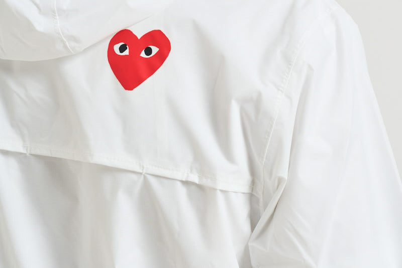 Impermeabile K-Way uomo con cappuccio bianco AZJ501 WHITE COMME DES GARCON PLAY 