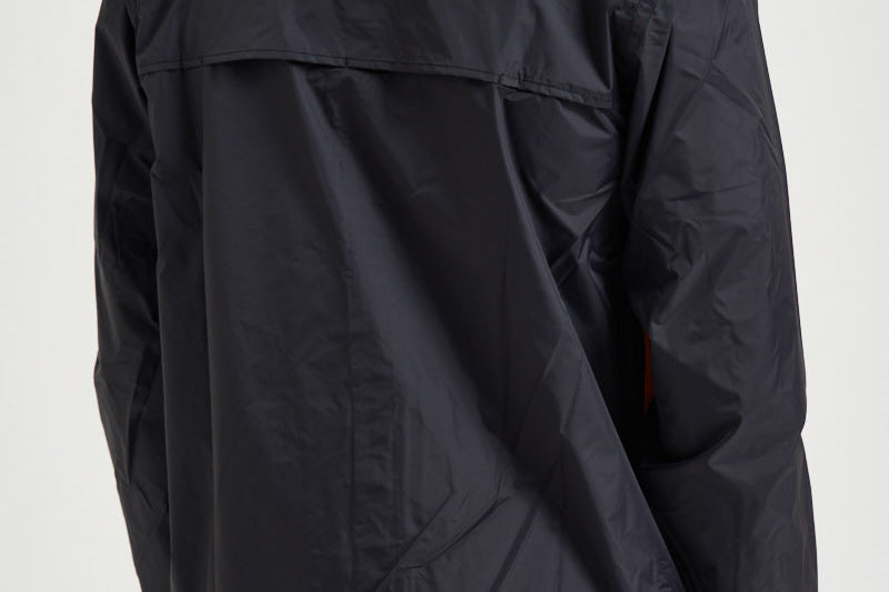 Giacca uomo con cappuccio arancione e nera AZJ505 ORANGEBLACK COMME DES GARCON PLAY 