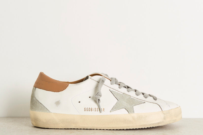 Sneakers uomo bianco e cammello GMF00102 F00218210803 GOLDEN GOOSE 