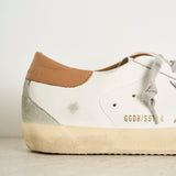 Sneakers uomo bianco e cammello GMF00102 F00218210803 GOLDEN GOOSE 