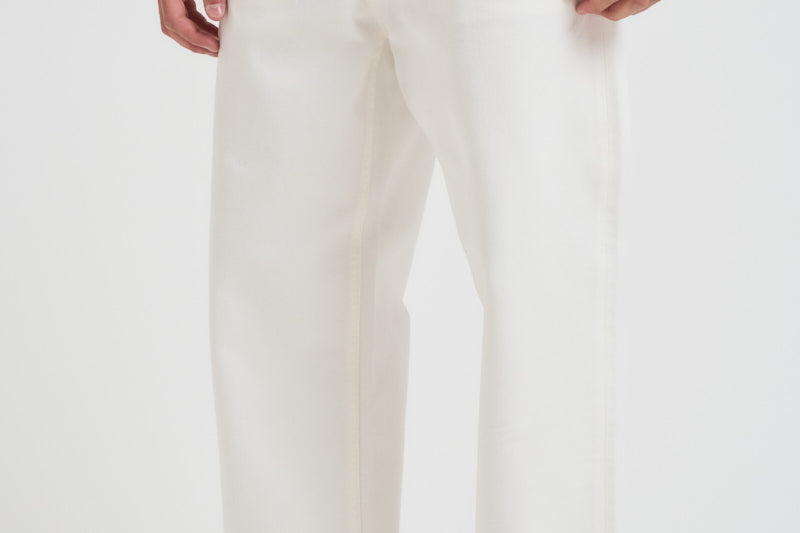 Jeans uomo dritto in denim bianco GMP01186 P00098010190 GOLDEN GOOSE 