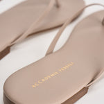 Sandalo donna infradito in pelle sabbia 10165 TAUPE ACCADEMIE TESSILI 