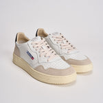 Sneakers uomo Medalist low in suede beige e nera AULM LS21 AUTRY 