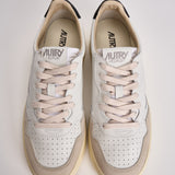 Sneakers uomo Medalist low in suede beige e nera AULM LS21 AUTRY 