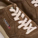 Sneakers uomo Medalist low suede marrone AULM UH10 AUTRY 