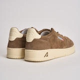 Sneakers uomo Medalist low suede marrone AULM UH10 AUTRY 