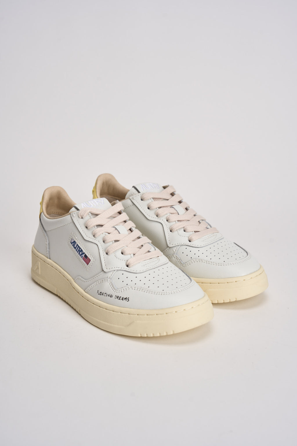 Sneakers donna Medalist Low ianca e gialla AULW DL02 AUTRY 