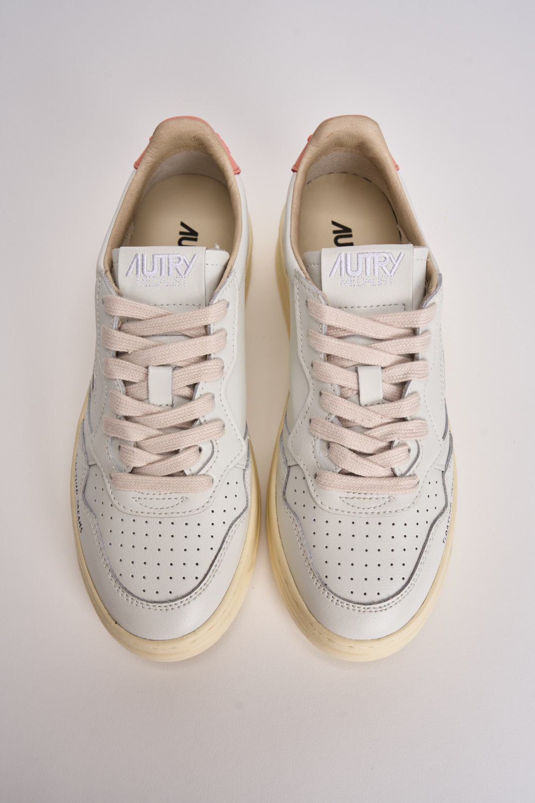 Sneakers Medalist Low donna AULW DL03 AUTRY 